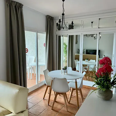 Mediterraneo Apartment *