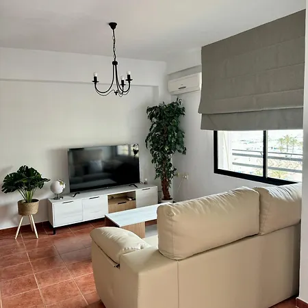 Apartamento Mediterraneo *