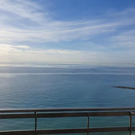 Apartamento Mediterraneo *